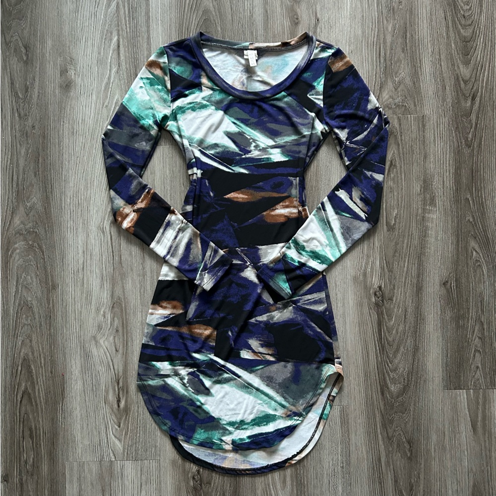 Made in USA H&H Abstract Print Long Sleeve Dress
